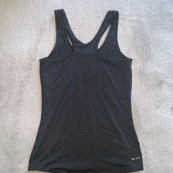 Nike Pro Racerback Tank - Picture 3 of 3